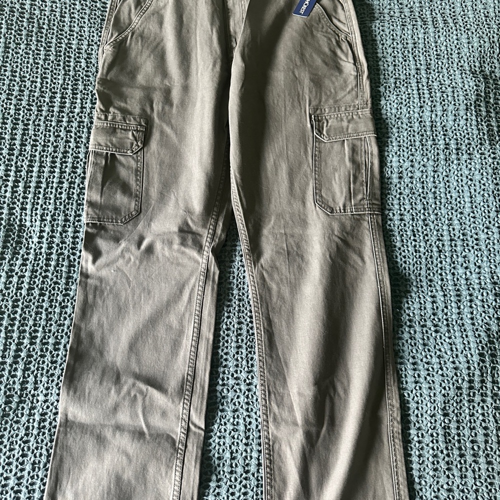 Northcrest Relaxed Fit Cargo Pants 34x32 Granite Gray NWT